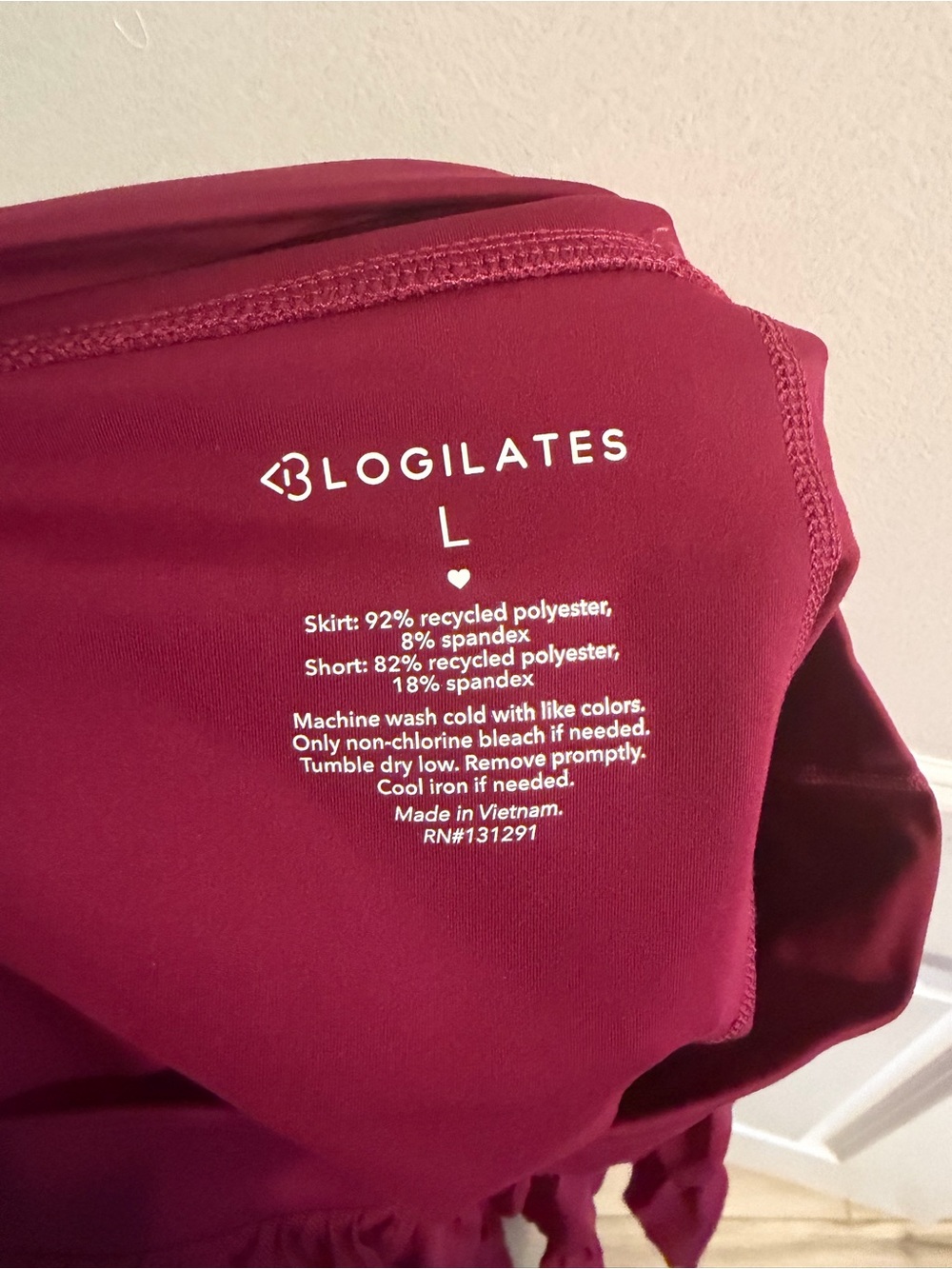 Women’s Blogilates Tiered Chiffon Skort in Berry - Picture 3 of 3